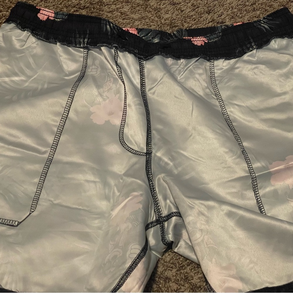 Disney Swim Shorts Mickey Mouse Hawaiian Bathing Suit Neff Men’s Size XL NEW - Picture 10 of 13